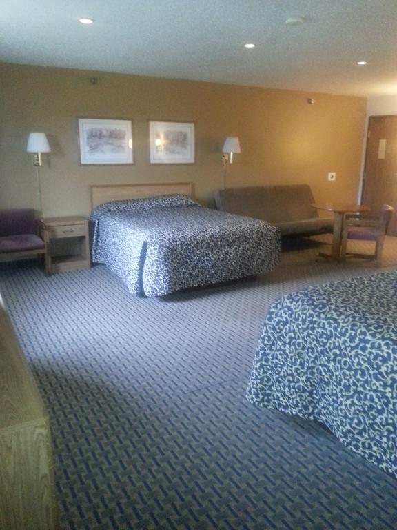 Rodeway Inn Hibbing Room photo